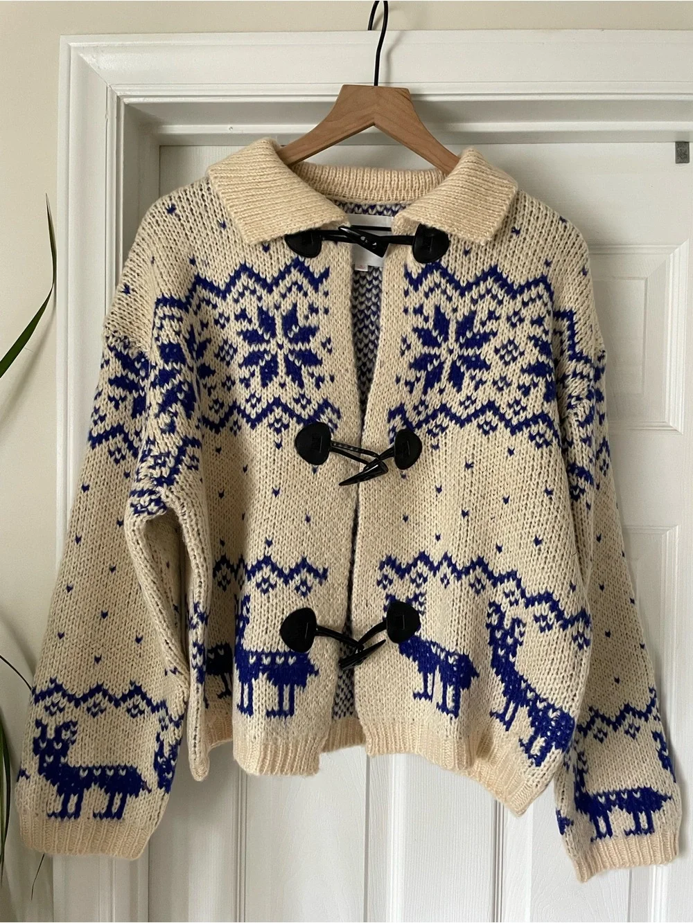 Bailey Rose Women's Fair Isle Reindeer Toggle Knit Collared Cardigan Small NWT - Picture 10 of 16